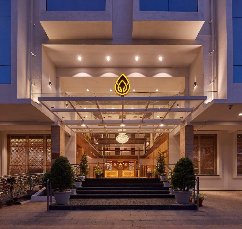 ศิวาส แกแล็กซี โฮเต็ล บังกะลอร์ Hotel Devanahalli ภายนอก รูปภาพ